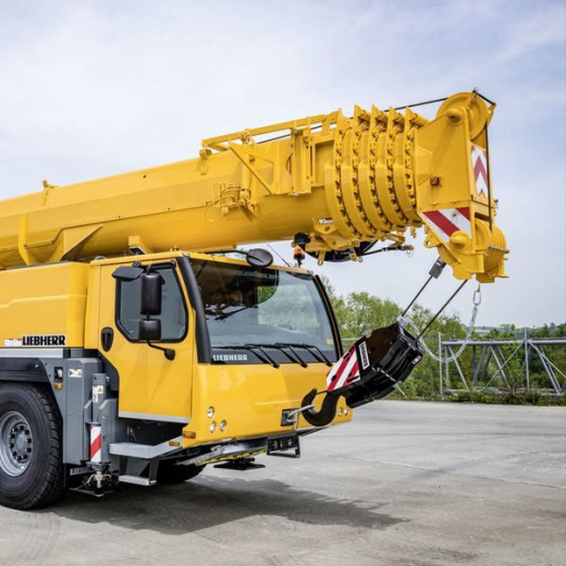 Truck crane XCMG QAY 500